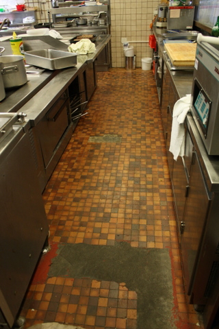 küchenboden,Bodenbeschichtung,Bodenbelag für Küchen,industrieboden